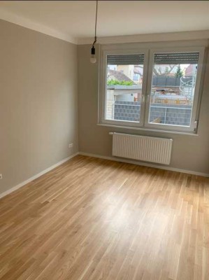 Helles WG Zimmer in  einer 4erWg in Fellbach INKL. WLAN