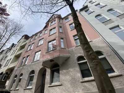 Herrliche Altbau-Wohnung mit 3,0-Zimmern und Terrasse gut angebunden in Hagen