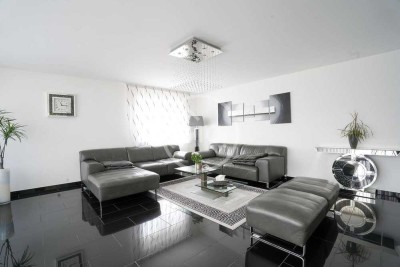 405 m² Gesamtfläche: Vielseitiges Wohn- und Geschäftshaus mit hochwertiger Ausstattung