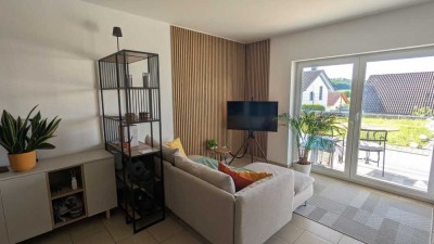 Wunderschöne 2-Zimmer-Terrassenwohnung mit EBK und PKW Stellplatz in Groß-Bieberau