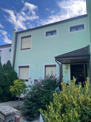 Gepflegtes 4-Zimmer-Reihenhaus mit Garten in Wiener Neudorf von Privat. ohne Maklergebühren! Mit Gutachten!