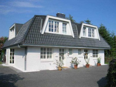 4-Zi.-DHH mit Vollkeller in Norderstedt