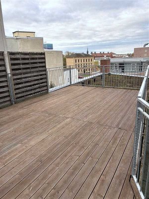 Moderne 2- Zimmer Dachgeschosswohnung mit Terrasse