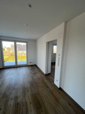 Geschmackvolle 117qm, 5-Raum-Maisonette-Wohnung mit gehobener Innenausstattung mit Balkon und EBK
