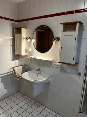 Ansprechende und gepflegte 4-Raum-Wohnung mit Einbauküche in Friedeburg