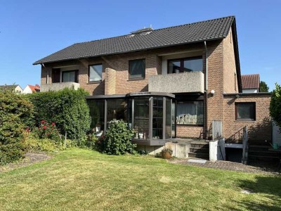 2 Doppelhaushälften und ein Zweifamilienhaus in citynaher Stadtlage von Braunschweig ( Teilung mögli