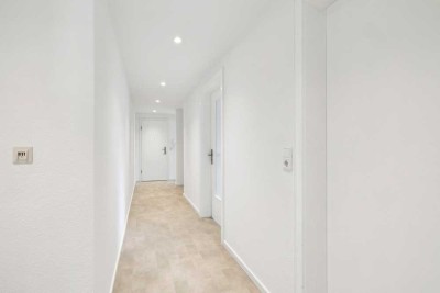 Renovierte 3-Zimmer Wohnung mit Terrasse und Garage