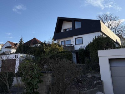 Gepflegtes Zweifamilienhaus mit wunderbarem, großem Garten in Filderstadt Plattenhardt