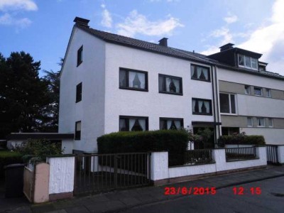 Sanierte Wohnung im 2. OG mit großem Balkon zum Garten