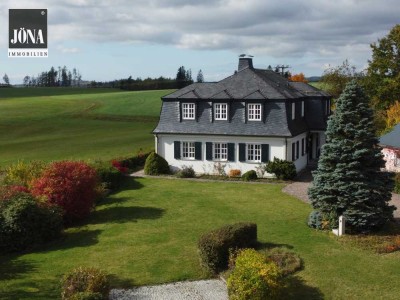 Repräsentative Villa im Landhausstil