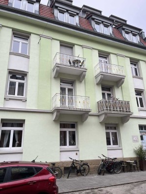 Charmante 3-Zimmer-ETW mit Balkon in Karlsruhe-Beiertheim!