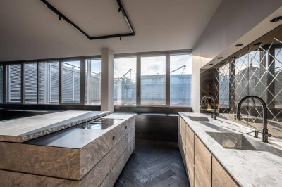 Absolute rarity in the Palais Hansen: Exclusive penthouse in prime location!