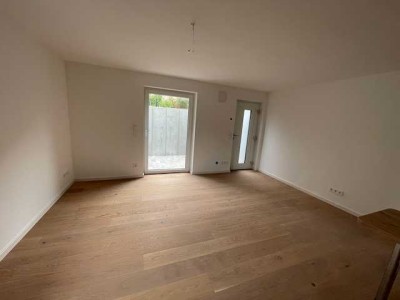 Attraktive, frisch sanierte 1-Zimmer-Einliegerwohnung mit Terrasse in ruhiger Lage von Alsbach