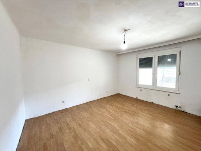 Renovierungsbedürftiges Haus mit Garten, Weinkeller, Garage und viel Potential in Stöttera!