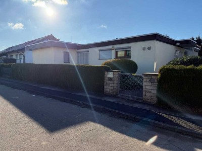 Leben auf einer Ebene – Ihr Bungalow in Pforzheim-Huchenfeld