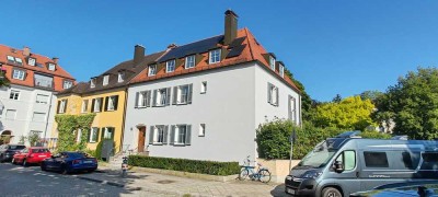 Erstbezug nach Modernisierung! Ruhige, helle Wohnung in bester Lage, fast am englischen Garten