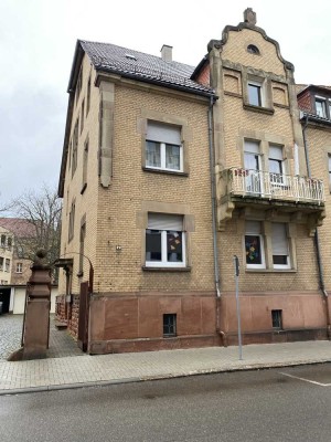 Schöne 4 ZKB Wohnung, in Stadtmitte zu verkaufen