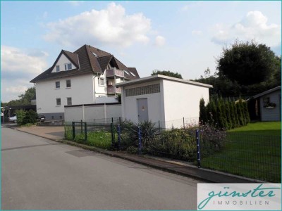 Unna-Massen: helle Maisonette-Wohnung ca.78m² mit Balkon und Carport-Stellplatz!