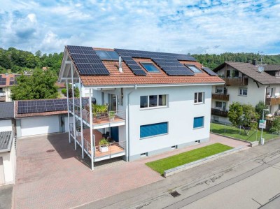 2-Familienhaus - kernsaniert (2002) mit traumhaftem Außenbereich mit Pool, Sauna u.v.m.