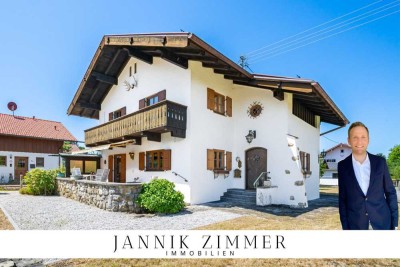 Sonniges Grundstück mit historischem Altbestand zur Modernisierung oder Neubau - mit Baureserve