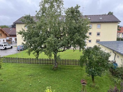 Helle 3-Zimmer-Wohnung im 1. OG mit Balkon in Bad Tölz