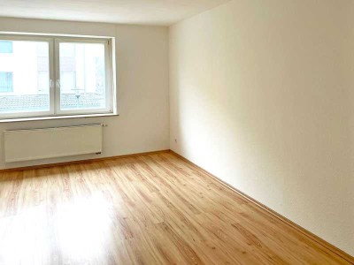 Reserviert: Helle 2-Zi Wohnung, in der Fußgängerzone obere Heggerstraße