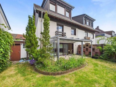 Willkommen im Familienglück – charmante  Doppelhaushälfte mit Garten, Platz und Perspektive