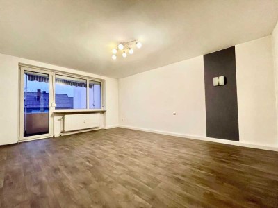 Frei ab 01.08.2025! Helle 2-Zimmer-Wohnung mit großem Südwestbalkon & ca. 63,1 qm im 2.Obergeschoss