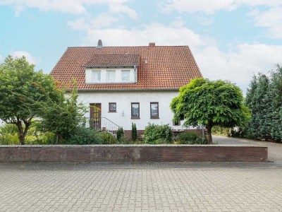 Sanierungsbedürftiges Einfamilienhaus in Stemwede mit großem Grundstück und viel Potenzial