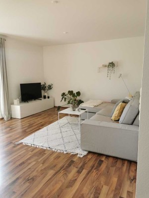 Helle 2-Zimmer-Wohnung mit überdachtem Südbalkon in Löchgau