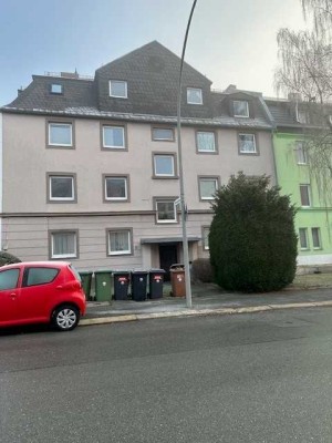 Wie wär's mit einer hübschen Drei-Zimmer-Wohnung in Hof?