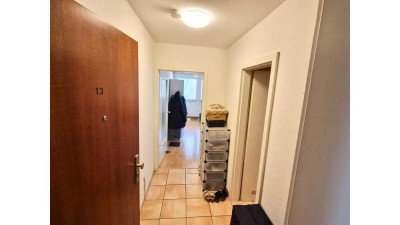 RESERVIERT Langfristig vermietet an KIT-Wissenschaftlerin - solide, gepflegt, planbar