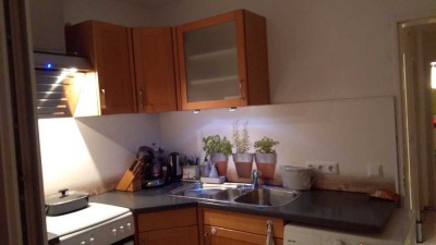 WG-geeignete teilmöblierte 2,5-Zimmer-Wohnung mit Balkon in Mannheim ab sofort zu vermieten
