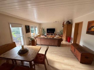 Stilvolle 3-Raum-Wohnung mit Balkon und Einbauküche in Mainz