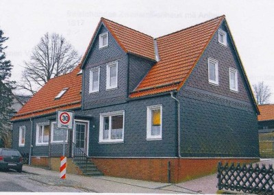 Großzügige Altbauwohnung