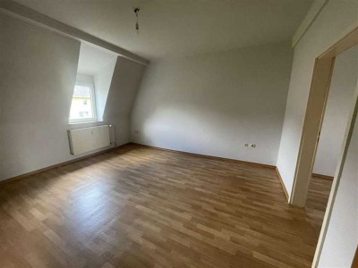 Helle und freundliche 2 ZKB mit Gartennutzung in Zentrumsnähe – Perfekt zum Wohlfühlen!