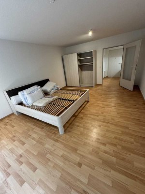 ...reserviert...ab sofort.....1-ZiKB  Wohnung  (36,01m²)  im 2.OG,      Garage möglich!