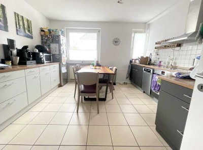 202524.2 Große Wohlfühlwohnung mit zwei Bädern und vier Zimmern in ruhiger Wohnlage in Erle