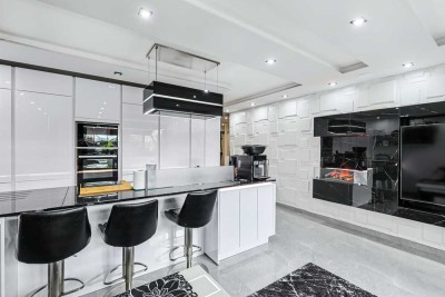 Glänzendes Erdgeschossjuwel – ca. 85 m² mit Luxus-Küche, Fußbodenheizung & Westterrasse