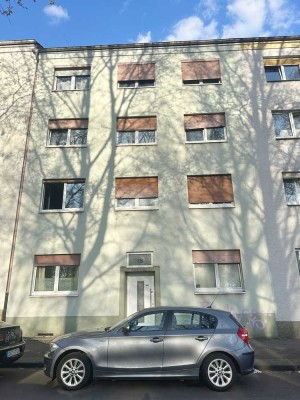 8-Familienhaus mit 3 Stellplätzen in Saarbrücken-Malstatt