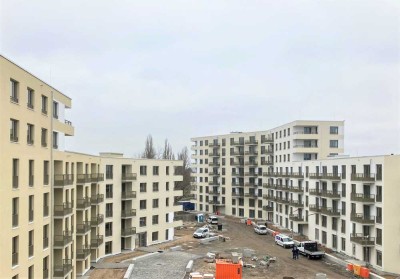 Öffentlich geförderte Vier-Zimmer-Neubauwohnung mit Balkon