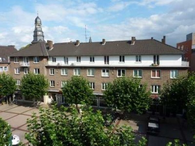 Helle, zentral gelegene 2 Zimmer Wohnung