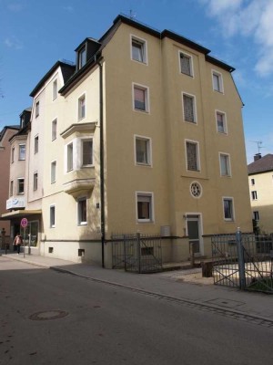 Regensburg . 2 Zi-Wohnung im 3. OG, Nähe Bahnhof