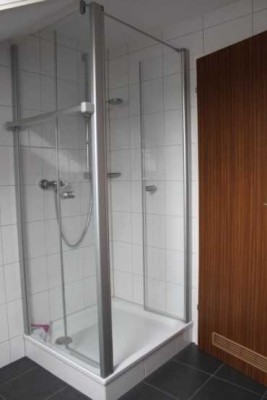 Attraktive und gepflegte 2-Raum-DG-Wohnung in Flein