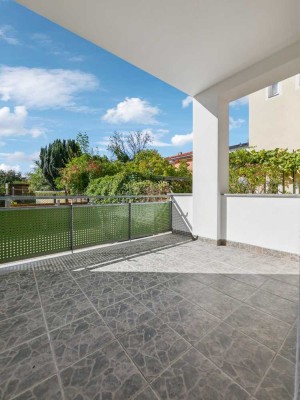 Neustadt Sa.: 2-R-W (61 m2) mit Balkon bietet flexibles Raumkonzept, helles Wohnklima & ideale Lage
