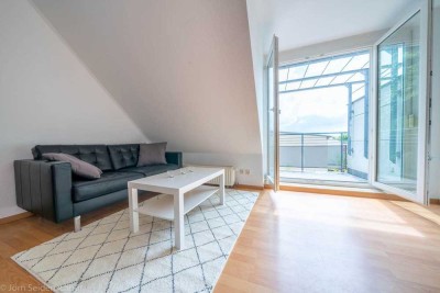 Dachgeschoss Maisonette mit Süd-Balkon, ruhig, sonnig, top