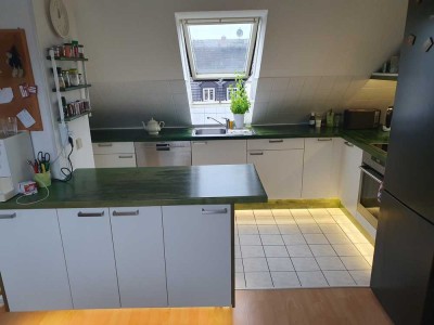 *Schöne 3-Zimmer-Wohnung mit Dachterrasse!*