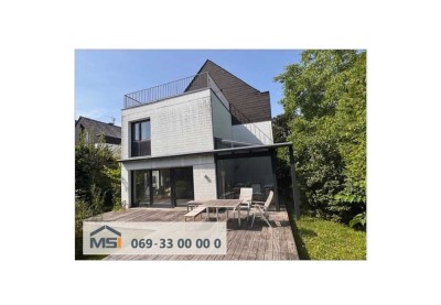 Wohnen wie im Urlaub - Schwimmteich inklusive!!! Schickes  Haus in ruhiger Lage von Bad Homburg OT