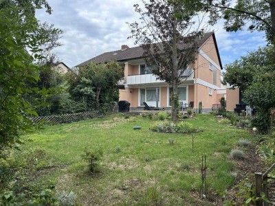 Geräumiges Familienheim mit grossem Garten in Schulnähe