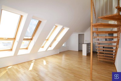 Sanierte 104m² Maisonette-Dachwohnung mit Terrasse und Klima - 1150 Wien